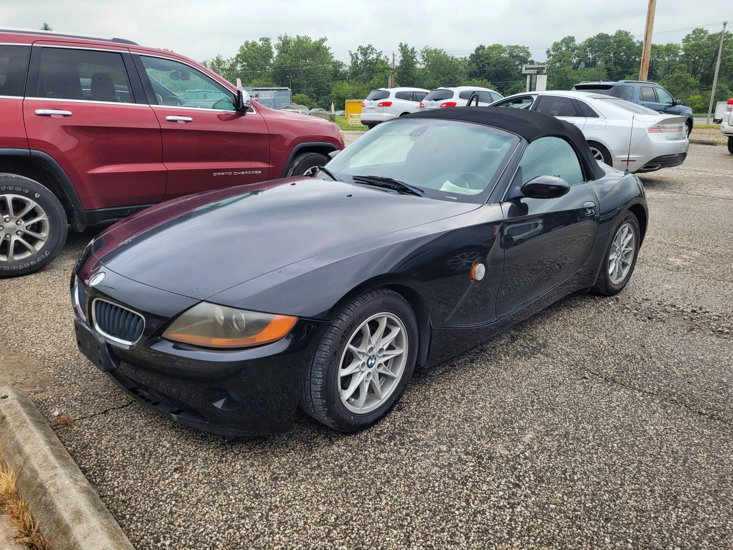 Used 2003 BMW Z4 2.5i RWD image 1