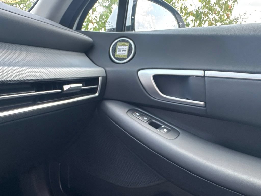 New 2026 Hyundai Sonata SEL FWD image 24