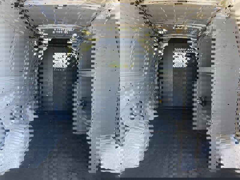 Used 2013 Ford E-150 and Econoline 150 image 8