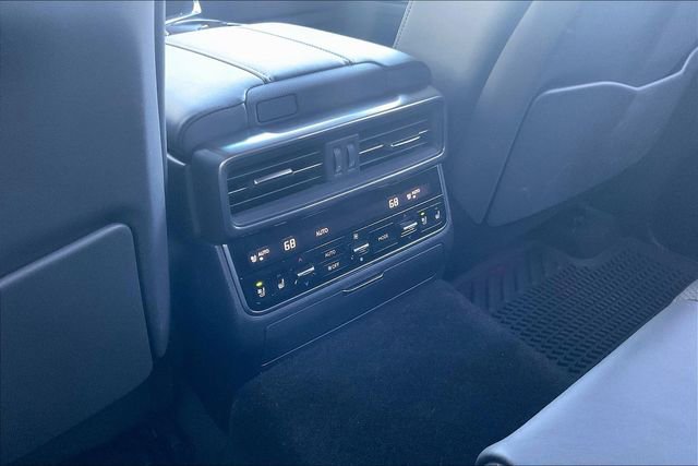 Used 2025 Lexus LX 700h Overtrail w/ Accessory Package (Z1) AWD/4WD image 10