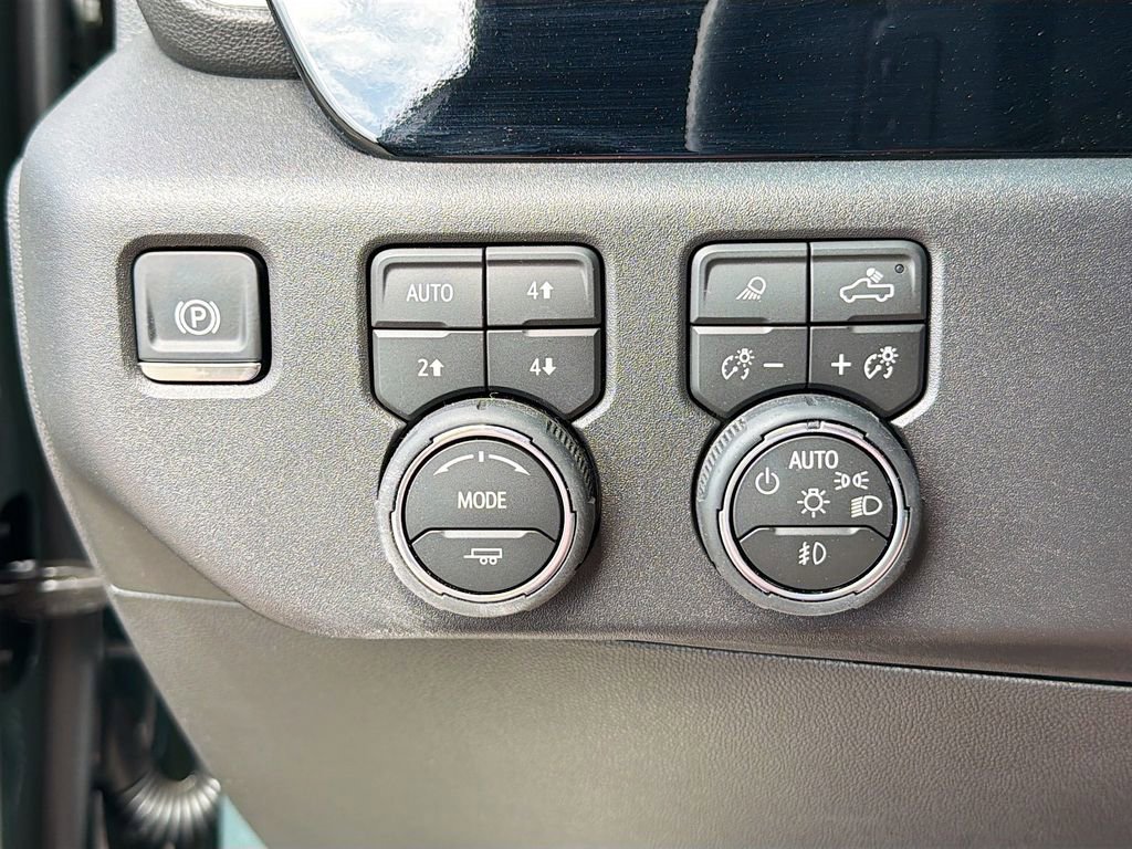 Used 2026 Chevrolet Silverado 1500 LT Trail Boss w/ Safety Package image 23