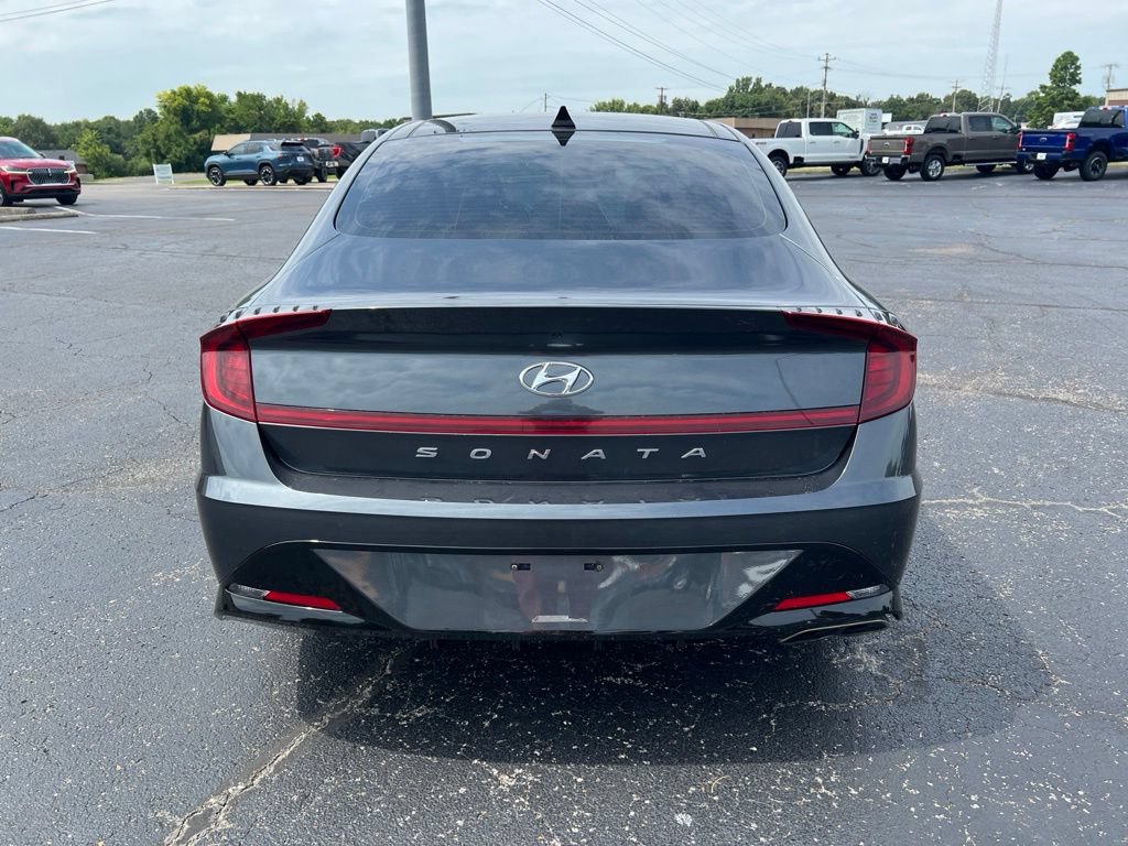 Used 2023 Hyundai Sonata SEL w/ Convenience Package FWD image 4
