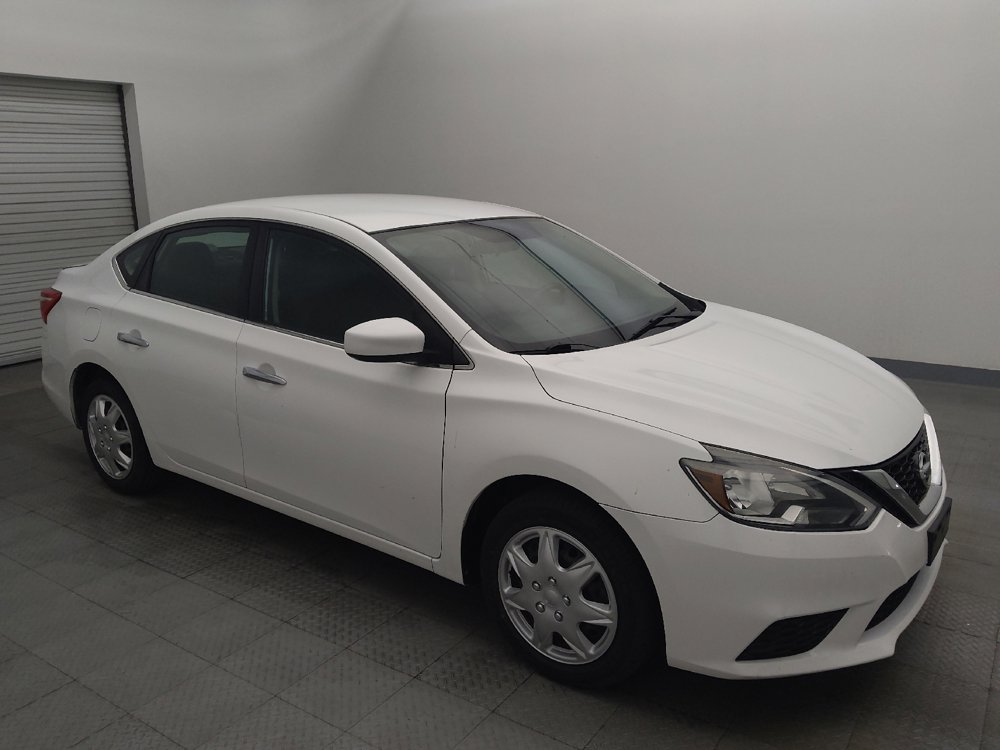 Used 2019 Nissan Sentra S image 11