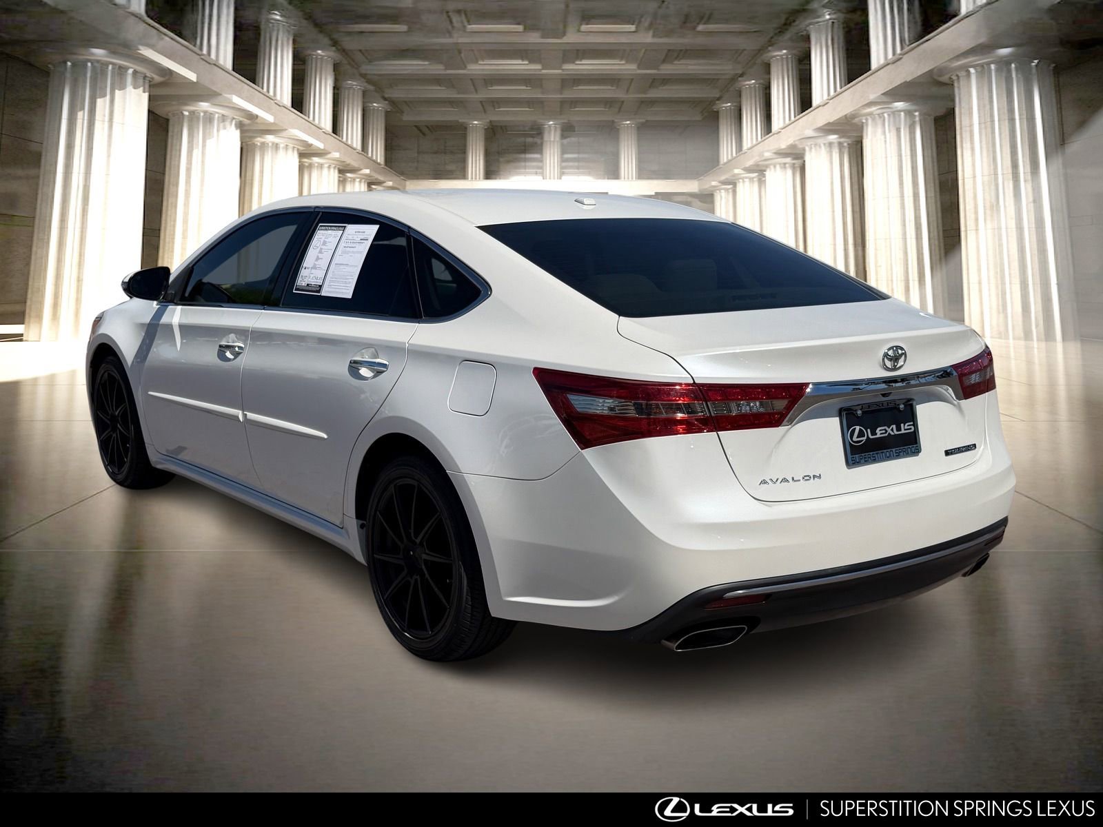 Used 2018 Toyota Avalon Touring w/ Carpet Mat Package image 7