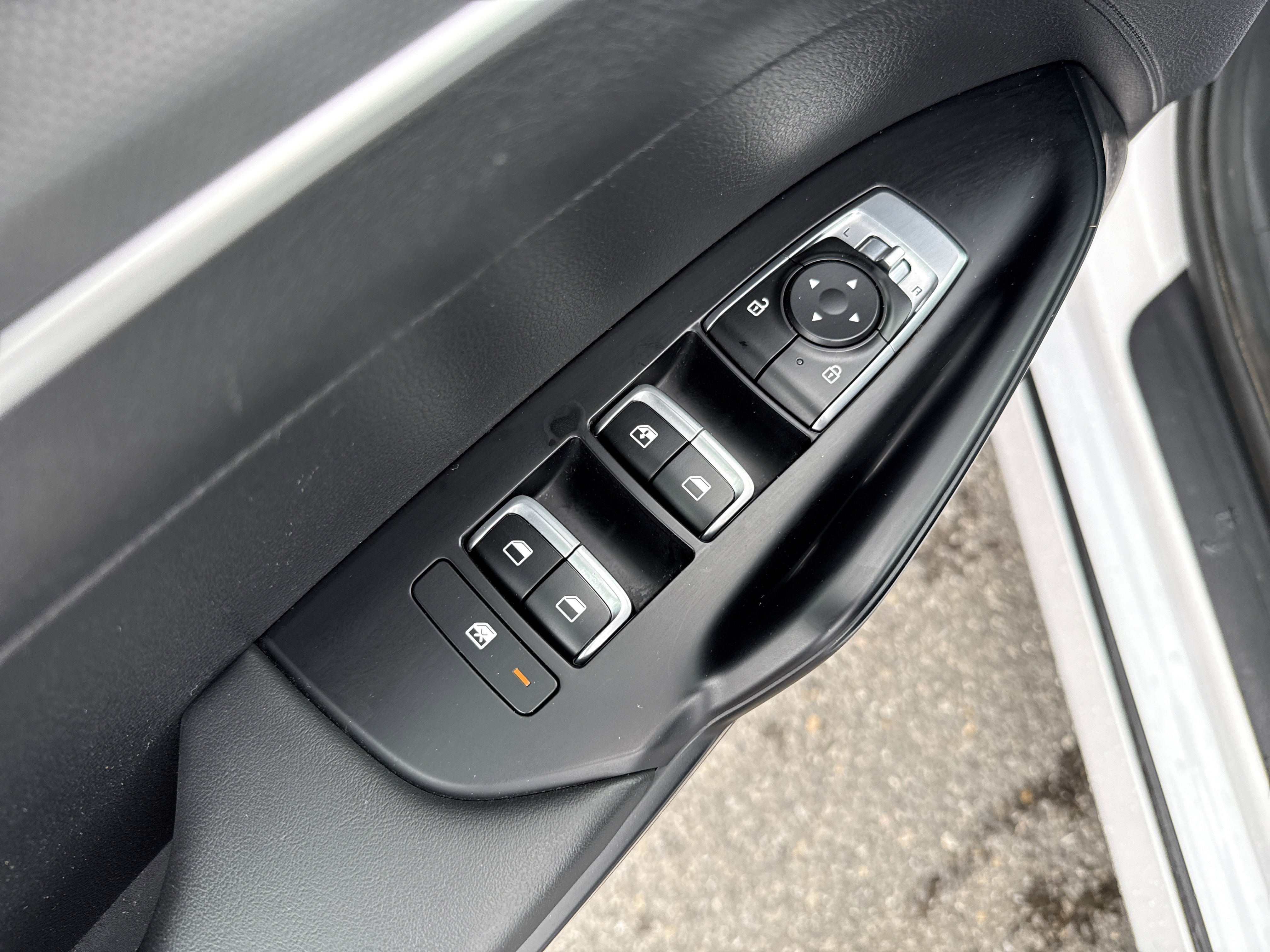 Used 2023 Kia K5 LXS image 15