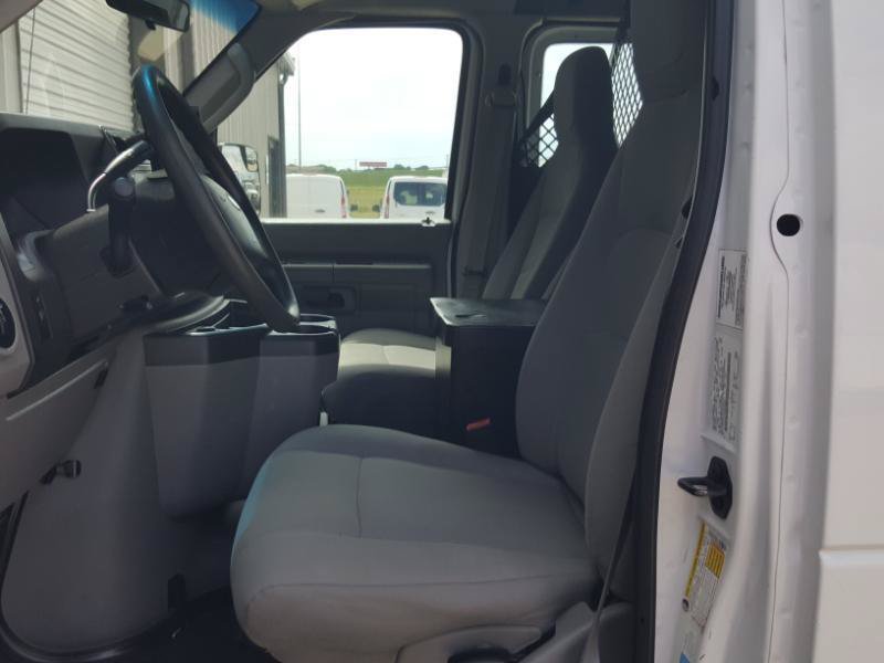Used 2014 Ford E-150 and Econoline 150 w/ Power Group RWD image 19