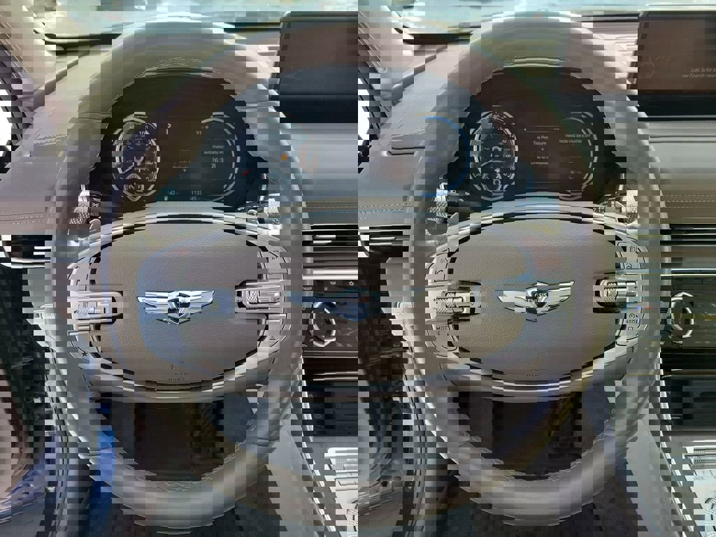 Used 2021 Genesis GV80 2.5T w/ Advanced Package 02 image 24