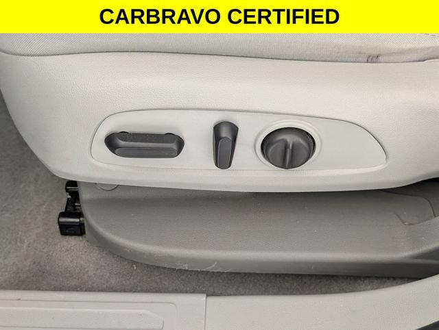 Certified 2021 GMC Acadia SLE w/ Driver Convenience Package FWD image 13