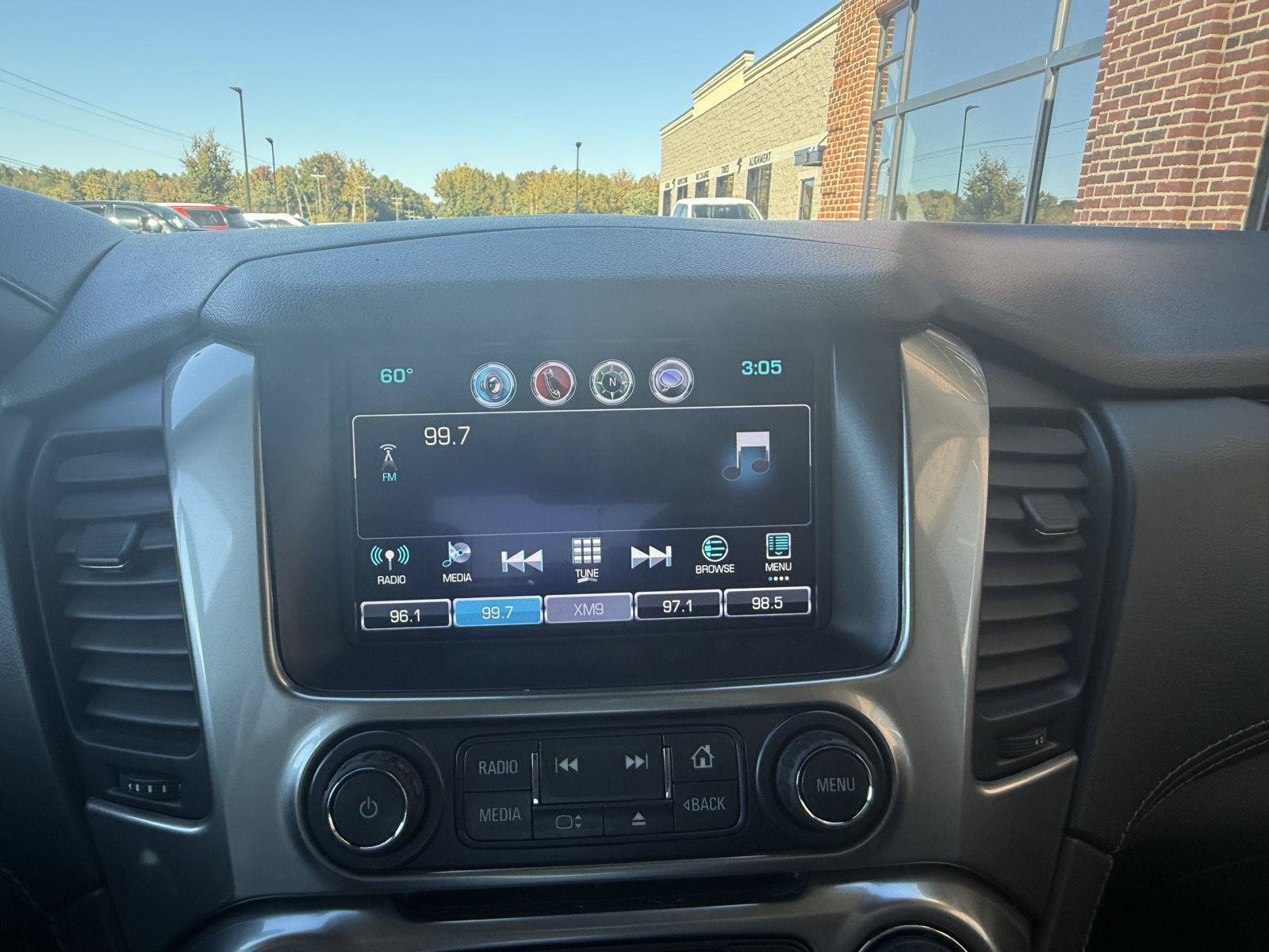 Used 2019 Chevrolet Tahoe LT AWD/4WD image 4