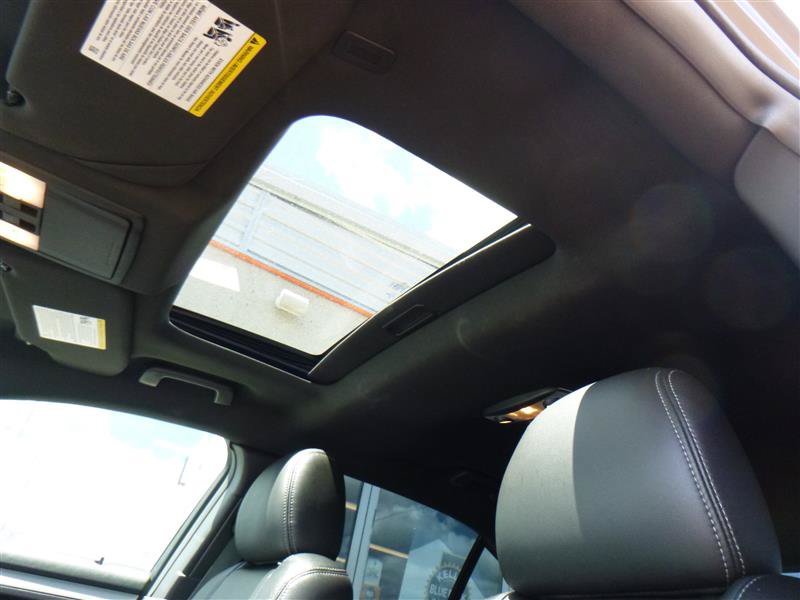 Used 2016 Ford Taurus SEL w/ Equipment Group 201A FWD image 17