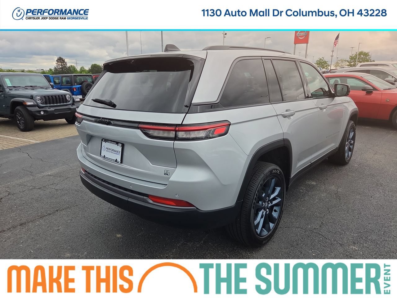 New 2026 Jeep Grand Cherokee Limited AWD/4WD image 7