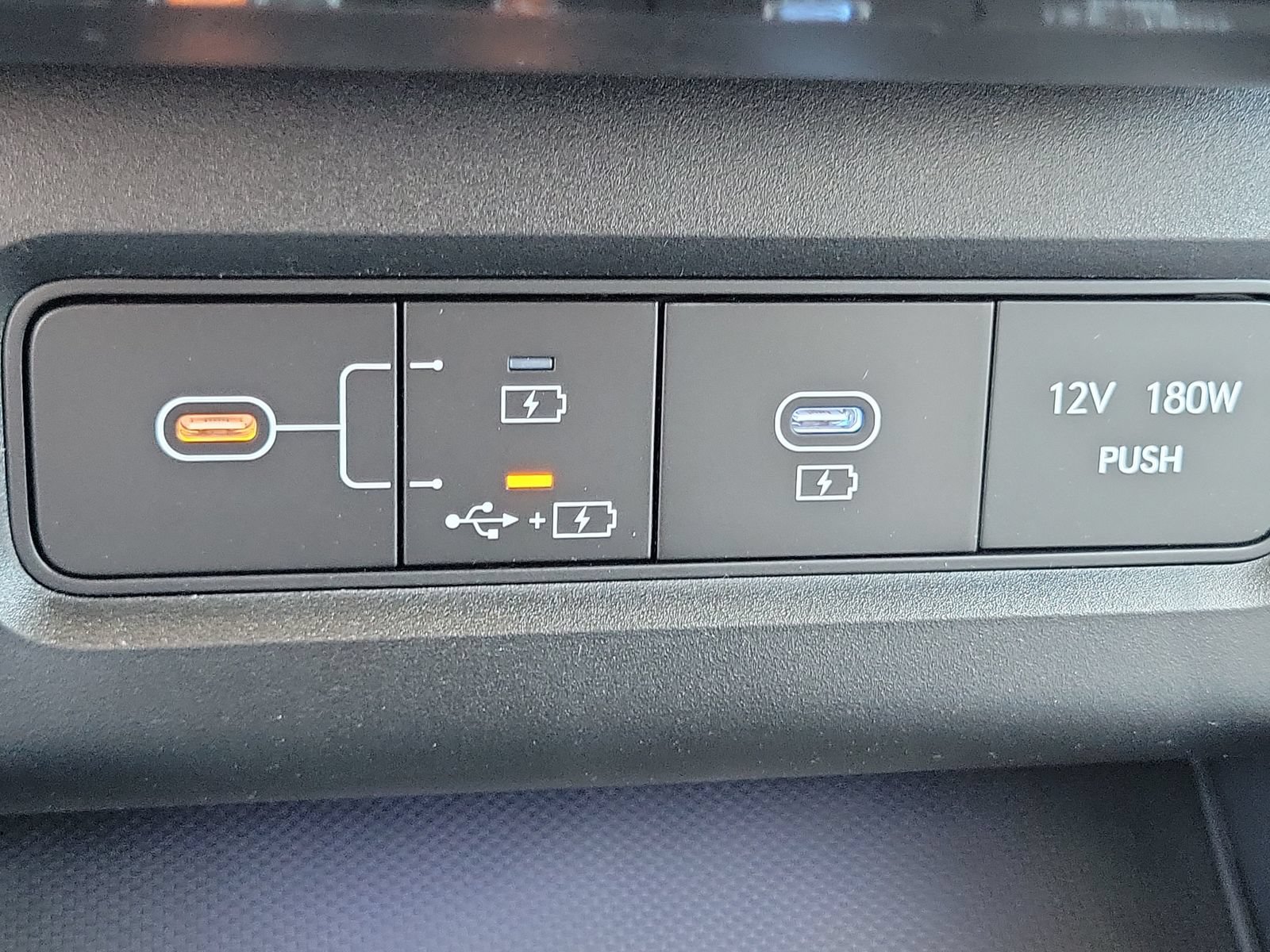 New 2026 Hyundai Tucson Limited AWD/4WD image 15