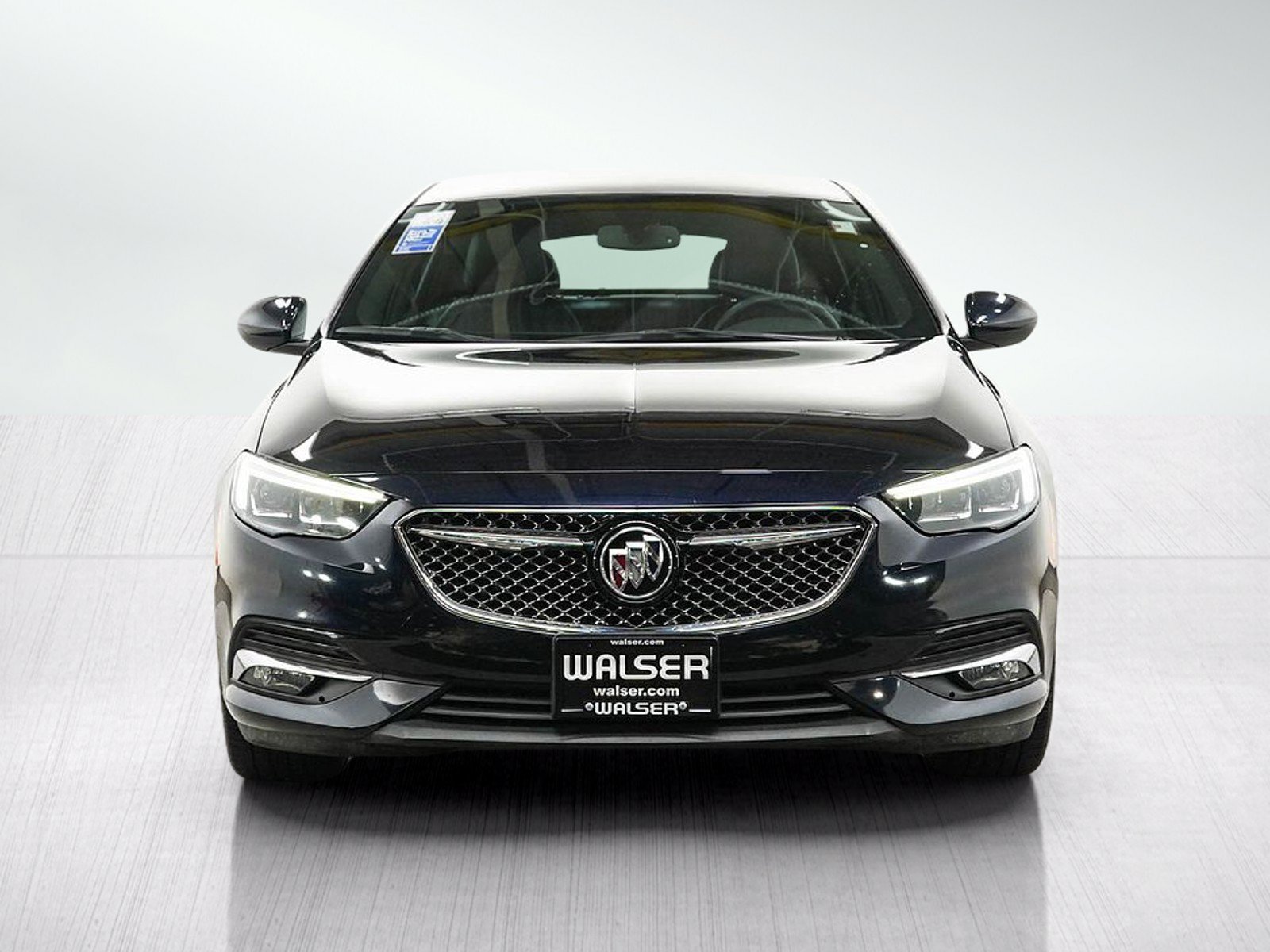 Used 2019 Buick Regal Avenir FWD image 8