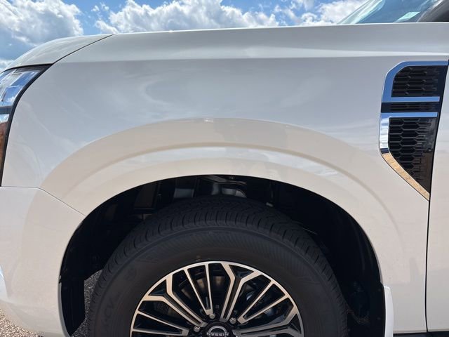 New 2026 Nissan Armada SL w/ Captain's Chari Seat Package image 7