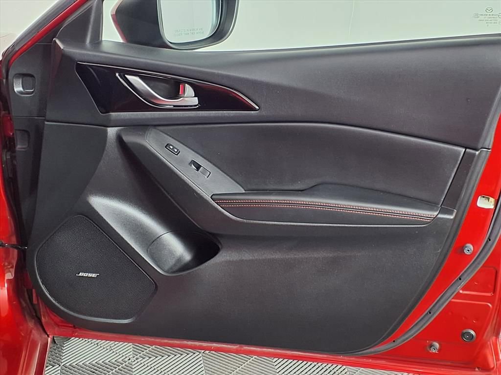 Used 2015 MAZDA MAZDA3 s Grand Touring image 8