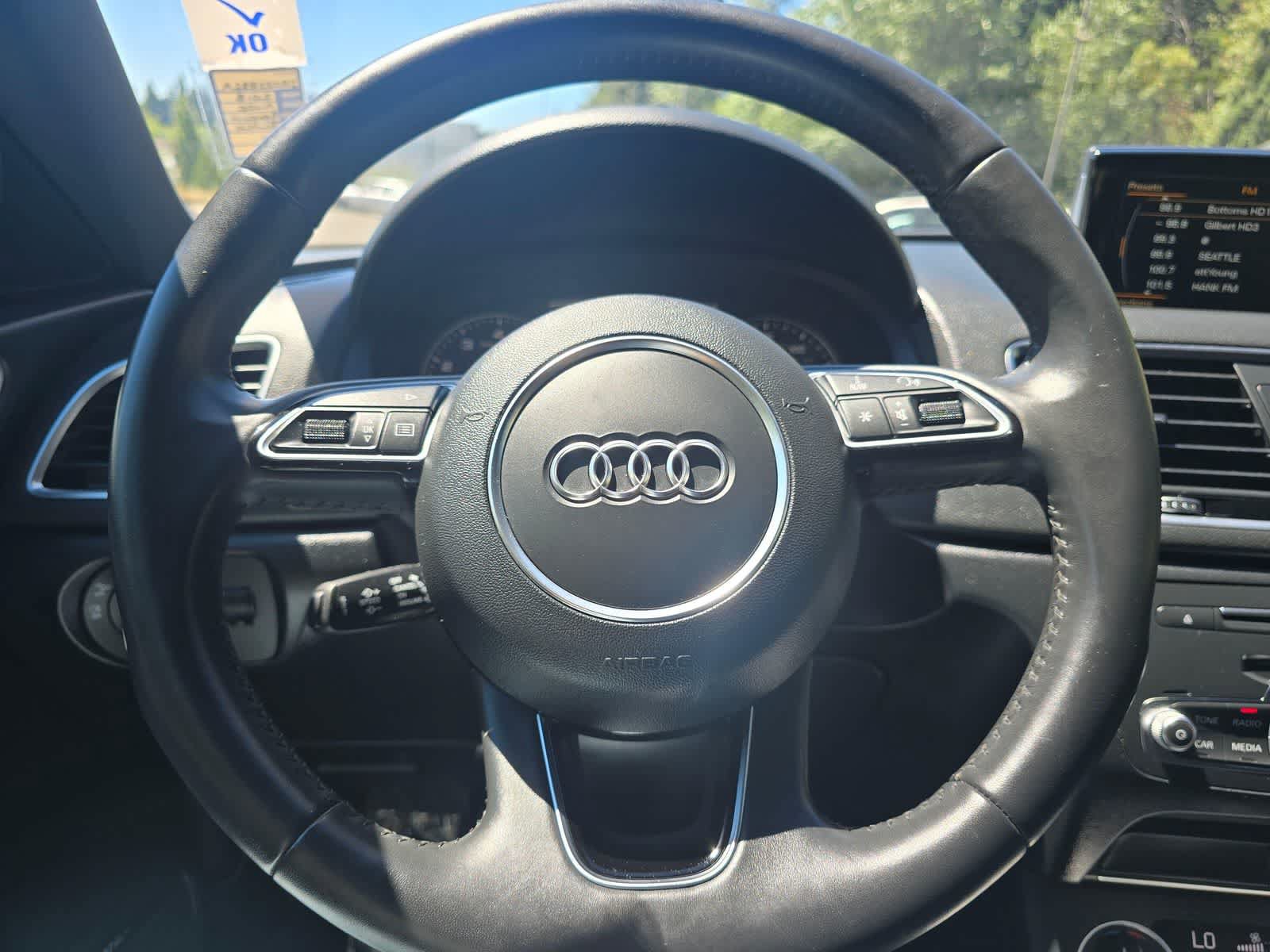 Used 2018 Audi Q3 2.0T Premium Plus w/ Premium Plus Package AWD/4WD image 11