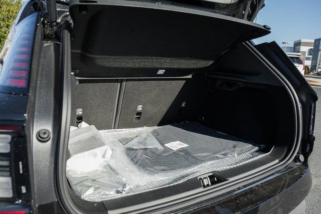New 2026 Volvo EX30 Ultra w/ Protection Package image 9