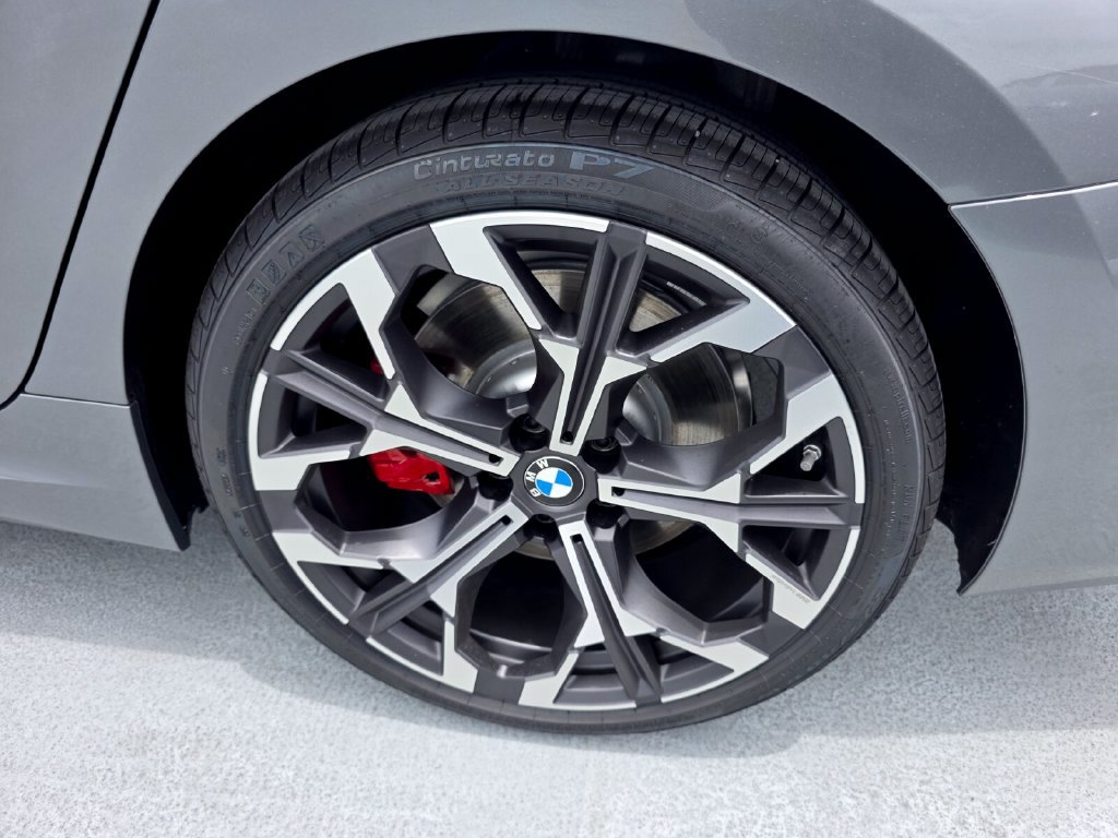 New 2026 BMW 330i Sedan w/ M Sport Package RWD image 6