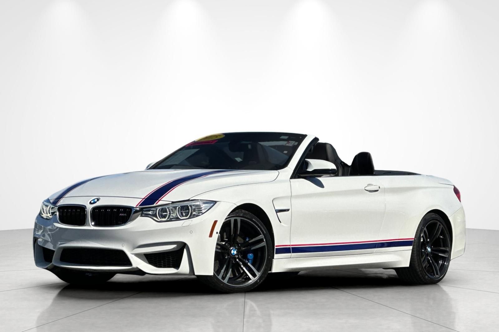 Used 2015 BMW M4 Convertible image 1