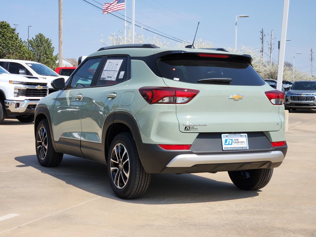 New 2026 Chevrolet TrailBlazer LT FWD image 3