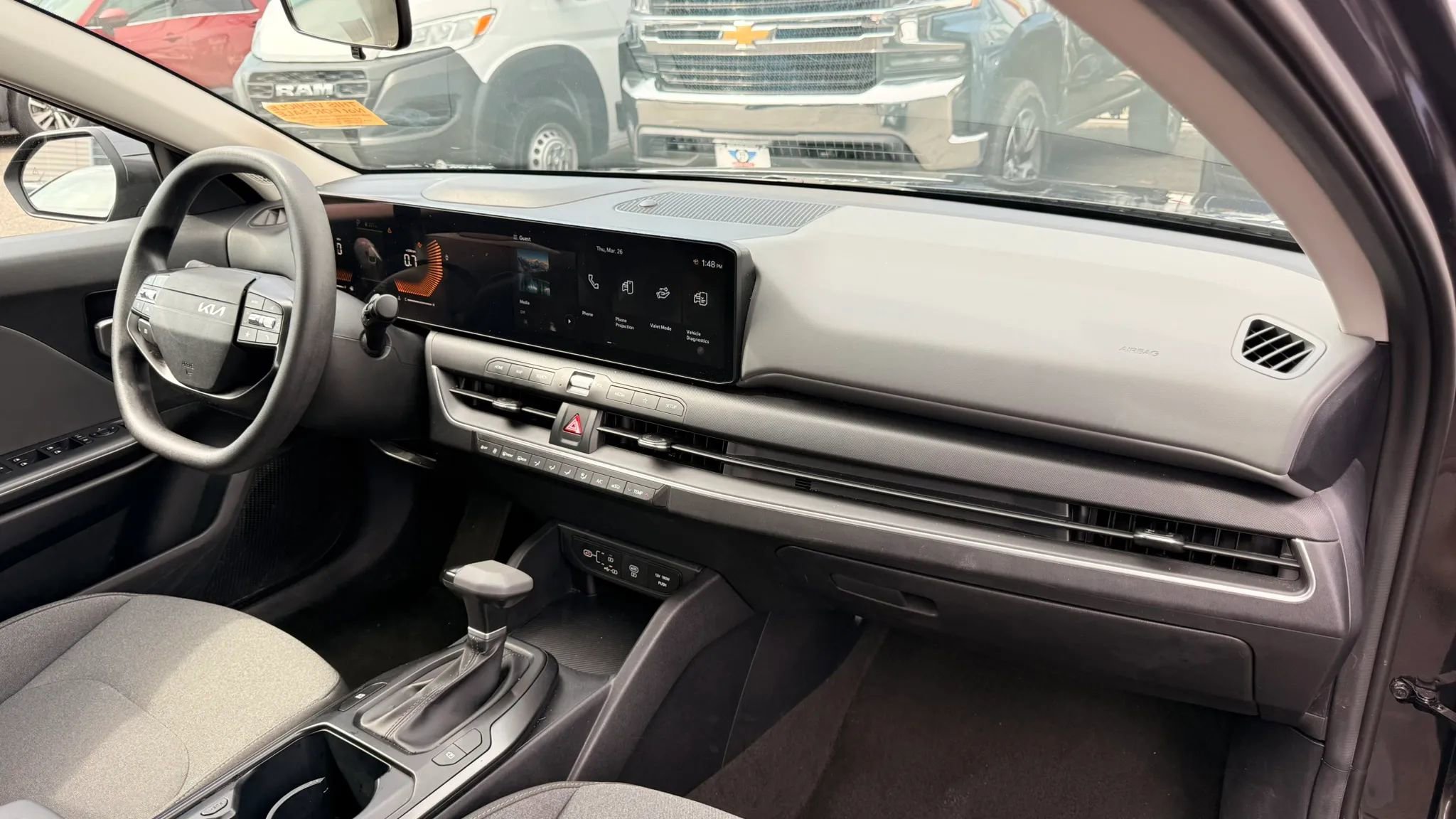 Used 2025 Kia K4 image 16