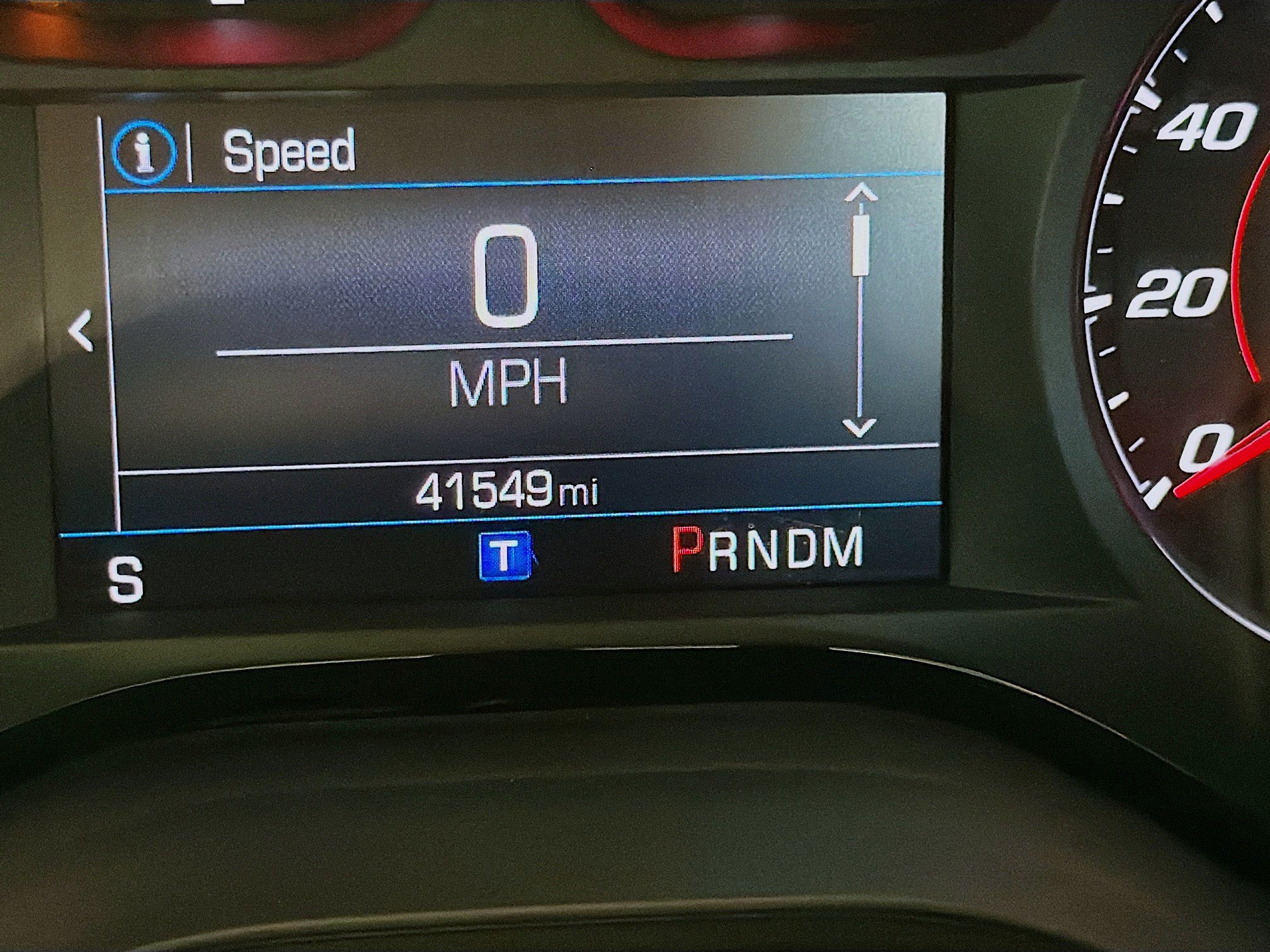 Used 2023 Chevrolet Camaro LT RWD image 8
