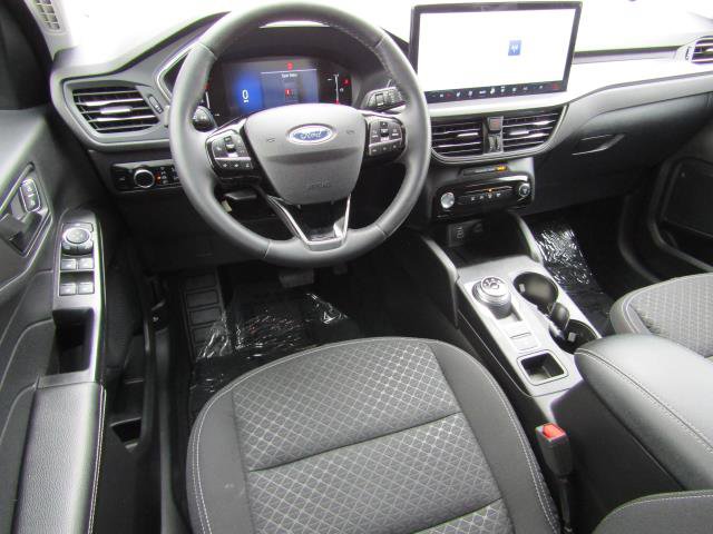 Used 2025 Ford Escape Active w/ Tech Pack #1 image 2