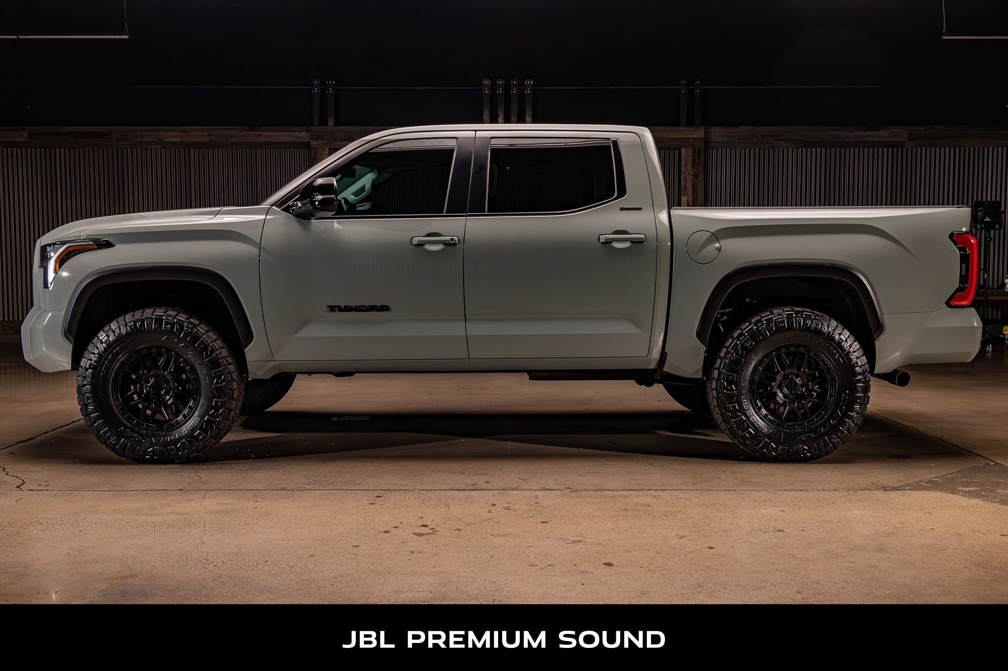 Used 2024 Toyota Tundra Limited image 6