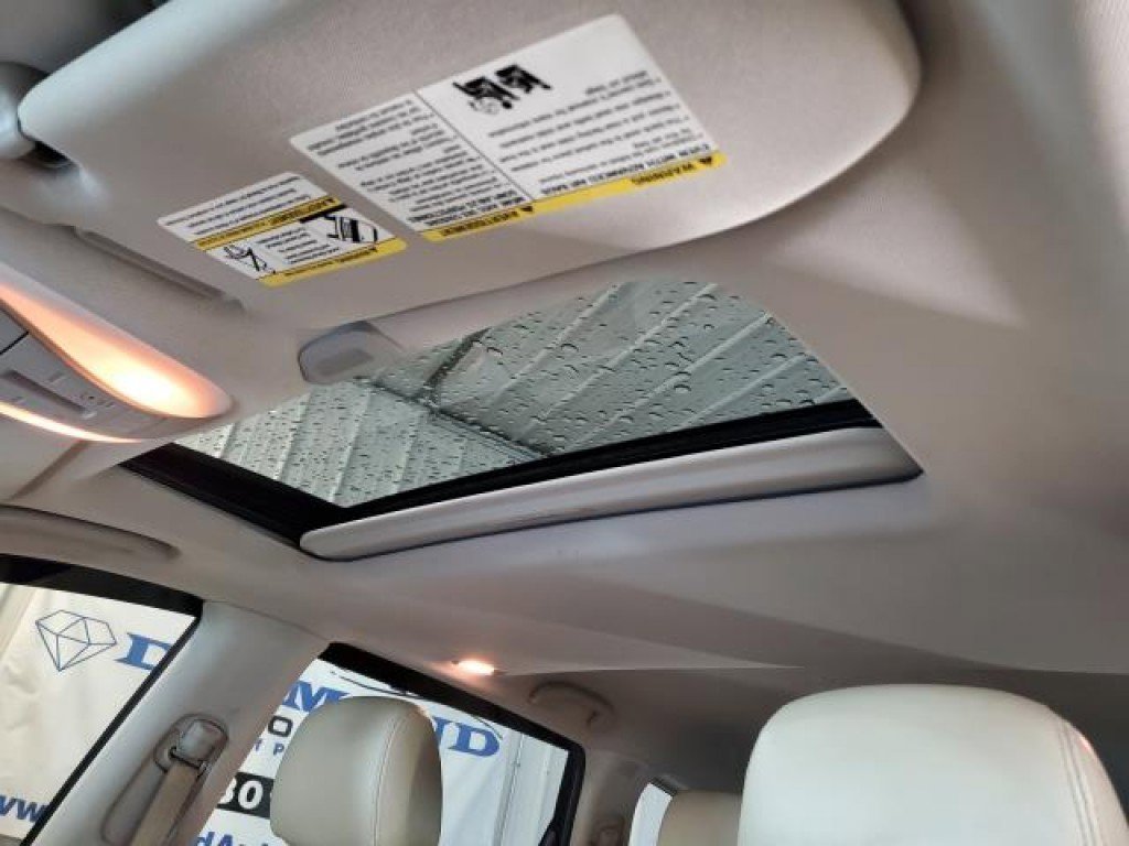 Used 2017 INFINITI QX60 AWD w/ Premium Plus Package image 18