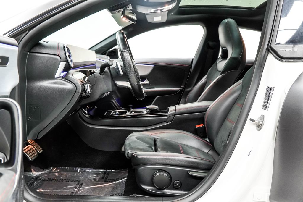 Used 2022 Mercedes-Benz CLA 250 image 16
