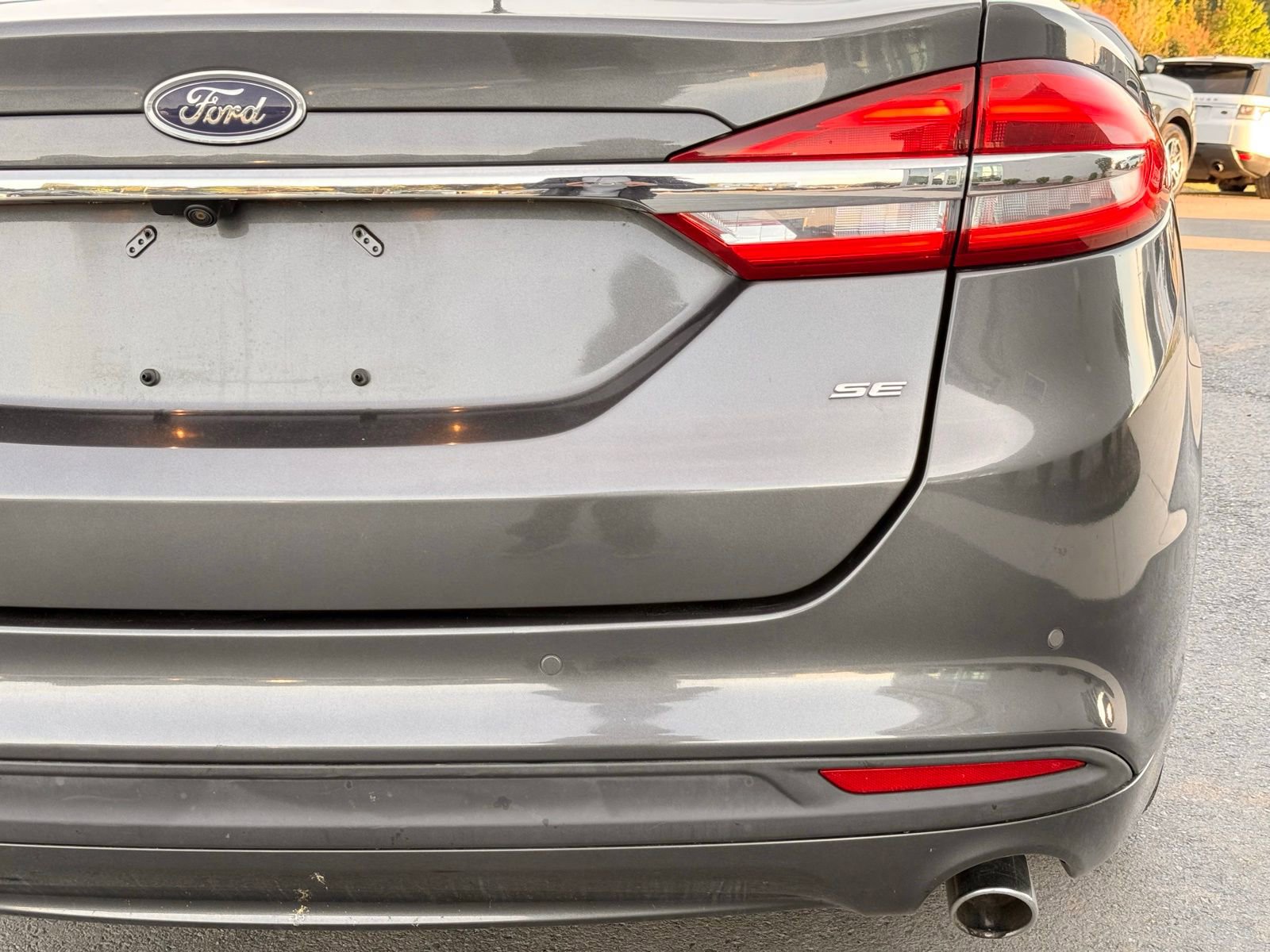 Used 2018 Ford Fusion Energi SE image 11