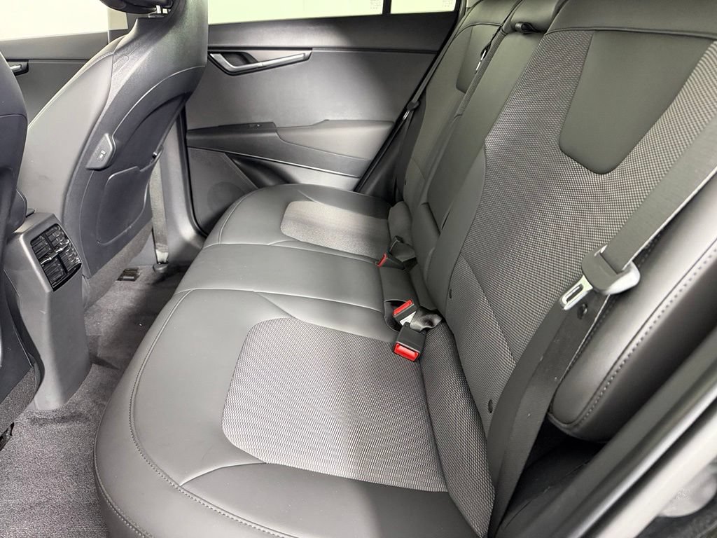 Used 2025 Kia Niro Wind FWD image 27