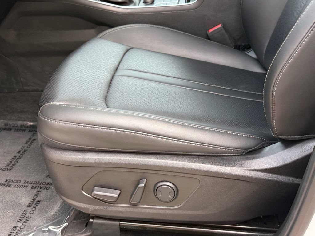Certified 2023 Kia Sorento S w/ Panoramic Sunroof Package AWD/4WD image 18