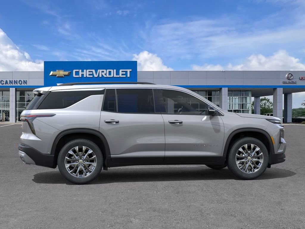New 2026 Chevrolet Traverse LT w/ Sun and Wheel Package FWD image 5