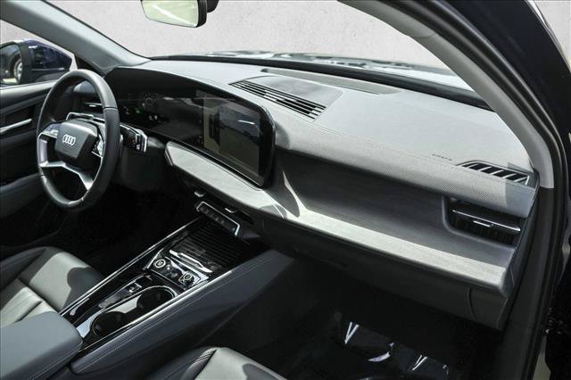 New 2026 Audi Q3 quattro 2.0T AWD/4WD image 26