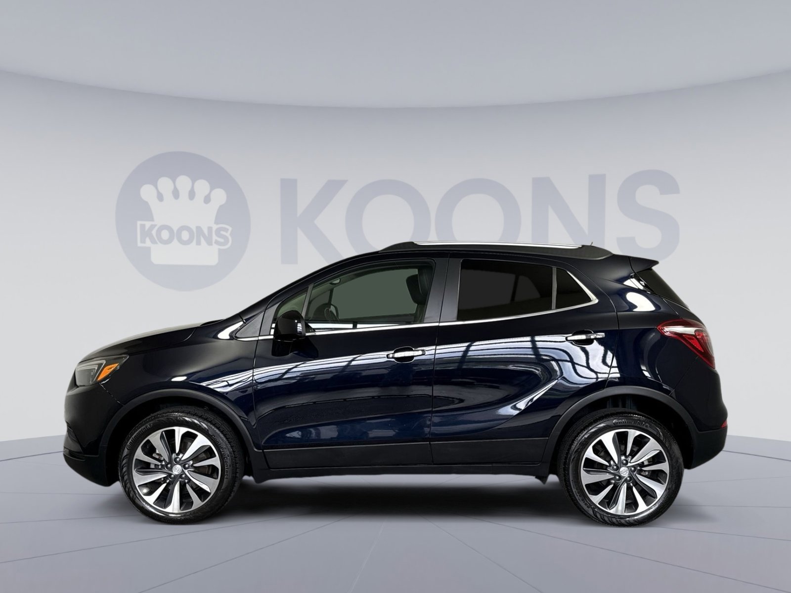 Used 2022 Buick Encore Preferred w/ Safety Package AWD/4WD image 2
