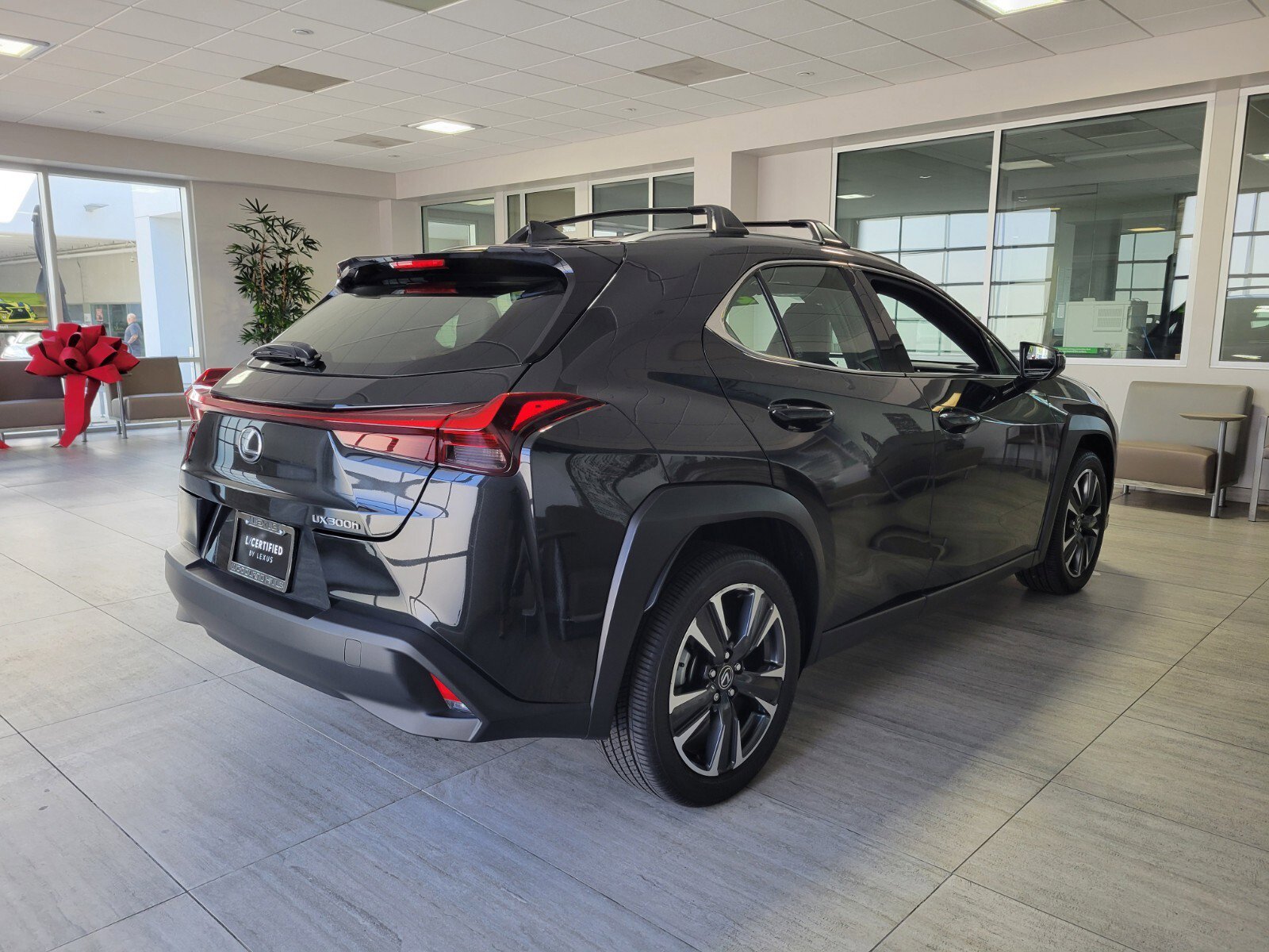 Certified 2025 Lexus UX 300h FWD w/ Accessory Package (Z2) image 7