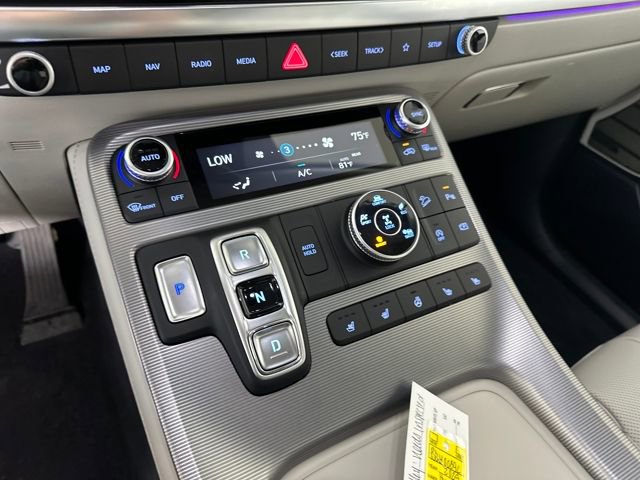 Used 2024 Hyundai Palisade Calligraphy image 20
