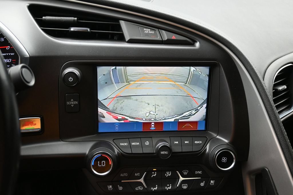 Used 2018 Chevrolet Corvette Stingray Coupe RWD image 14