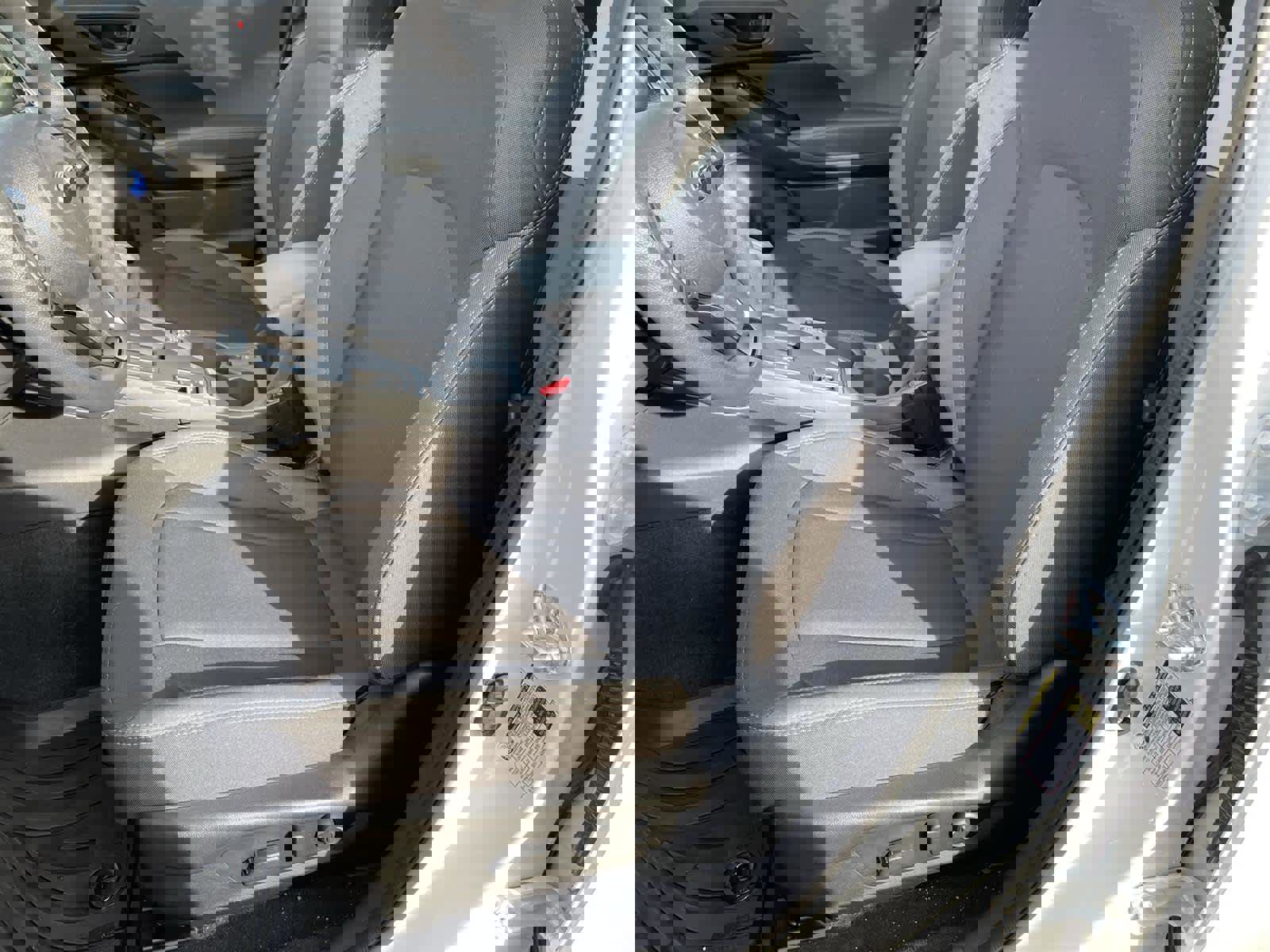 Used 2025 Subaru Crosstrek 2.0i Premium image 12