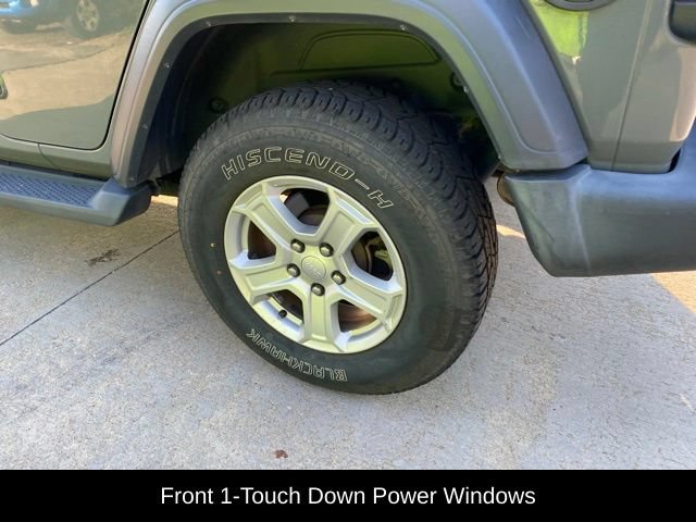 Used 2018 Jeep Wrangler Unlimited Sport S AWD/4WD image 9