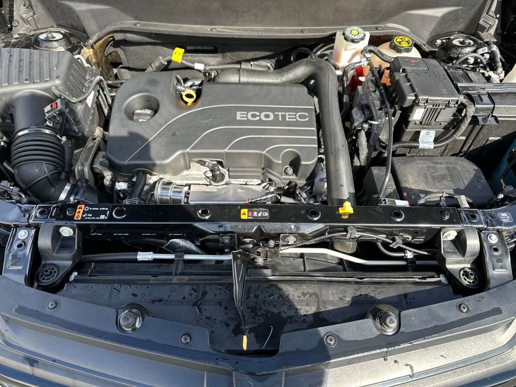 Used 2020 Chevrolet Equinox LT w/ Midnight Edition image 15