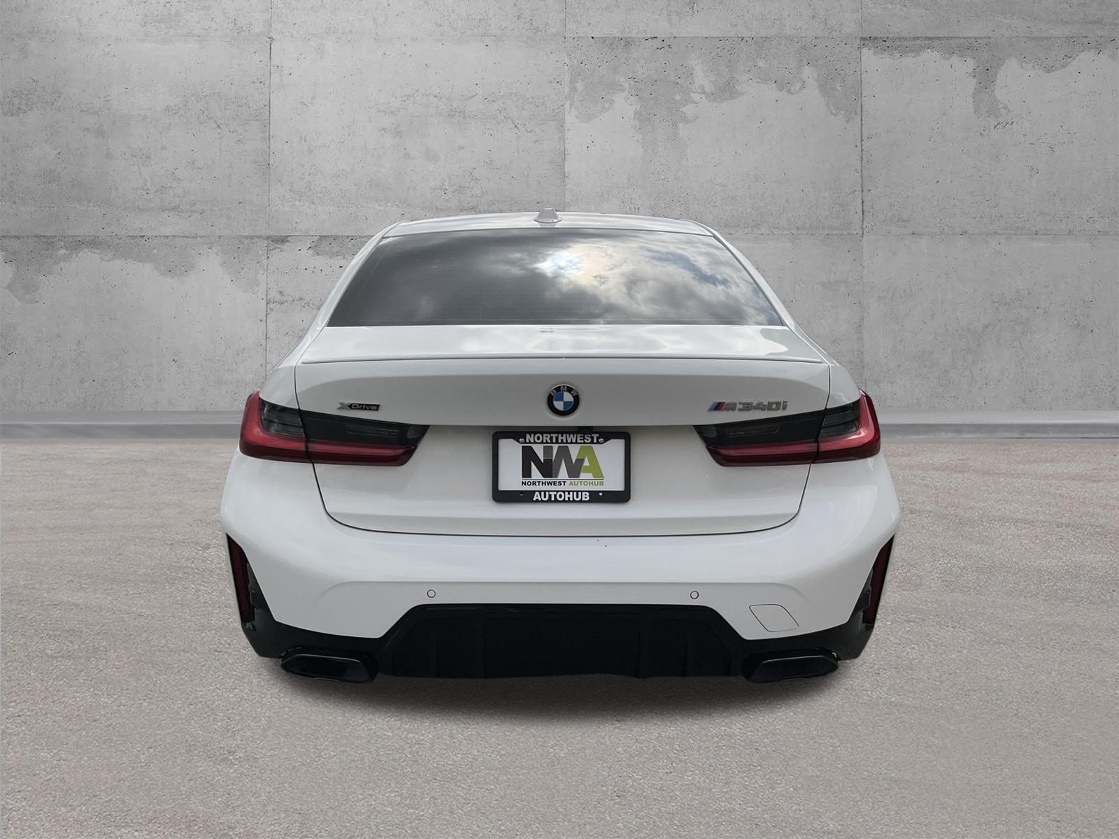Used 2026 BMW M340i xDrive AWD/4WD image 4