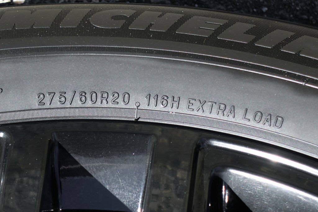 Used 2020 GMC Sierra 1500 Elevation RWD image 39