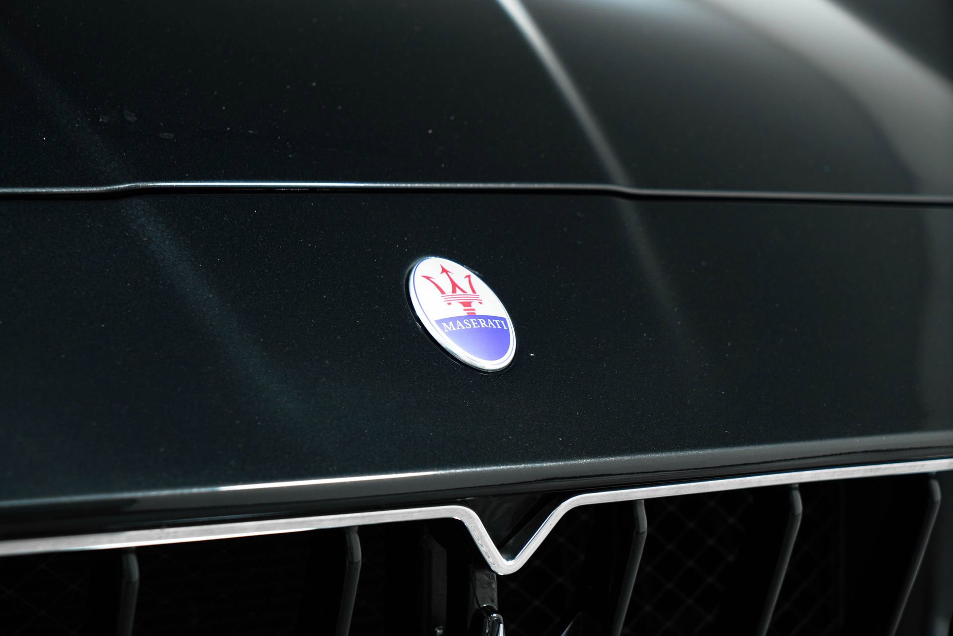 Used 2018 Maserati GranTurismo Sport image 14