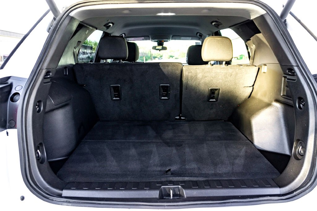 Used 2024 Chevrolet Equinox LT image 30