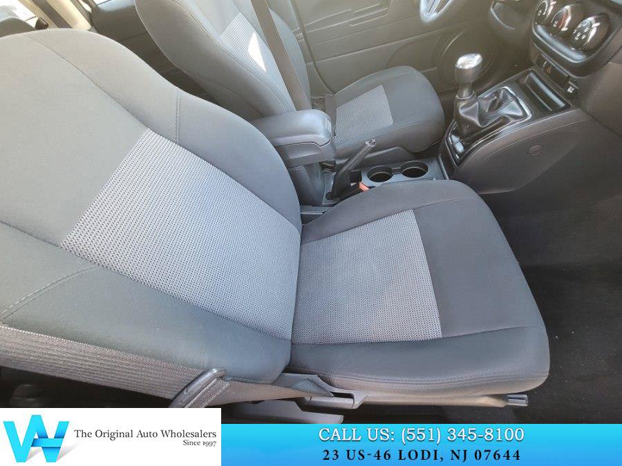 Used 2011 Jeep Patriot Sport AWD/4WD image 16