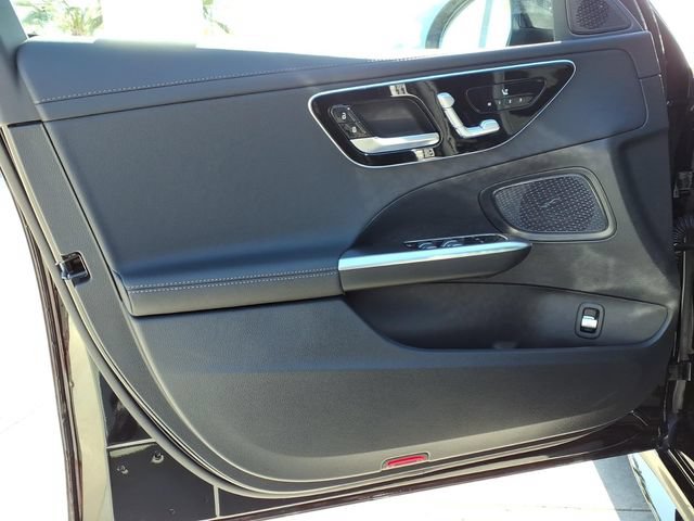 New 2026 Mercedes-Benz C 300 4MATIC Sedan image 12