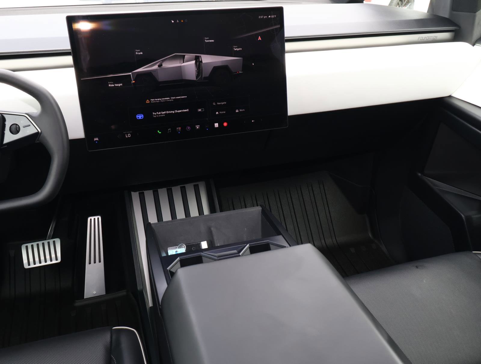 Used 2024 Tesla Cybertruck AWD Crew Cab image 12