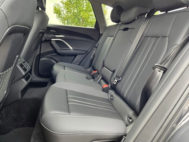 Used 2025 Audi Q5 Premium Plus w/ Premium Plus image 11